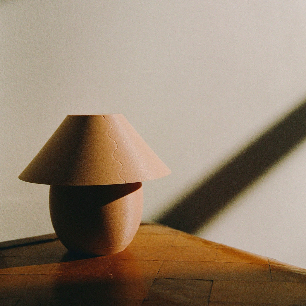 Scoop Lamp