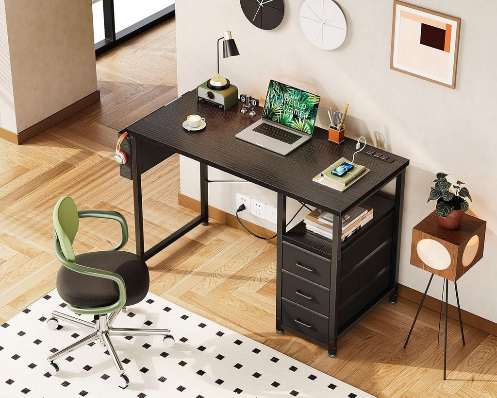 40 Inch Computer Desk With Fabric Drawers Charging Station