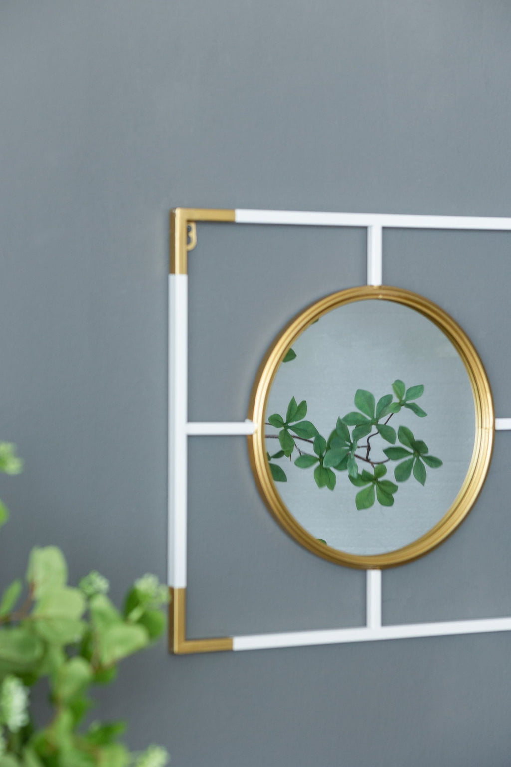 3 Mirror Piece Wall Mirror in Rectangular Frame