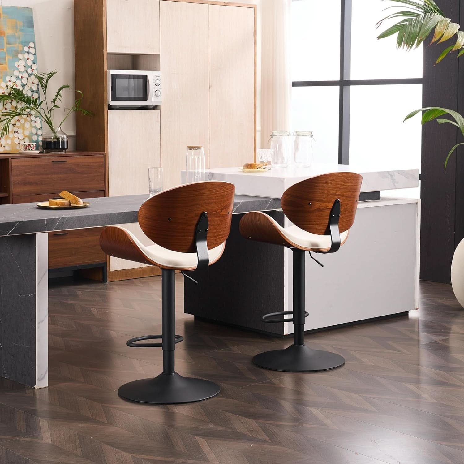 Black PU Leather Bar Stools With Back 21 Inch Wide