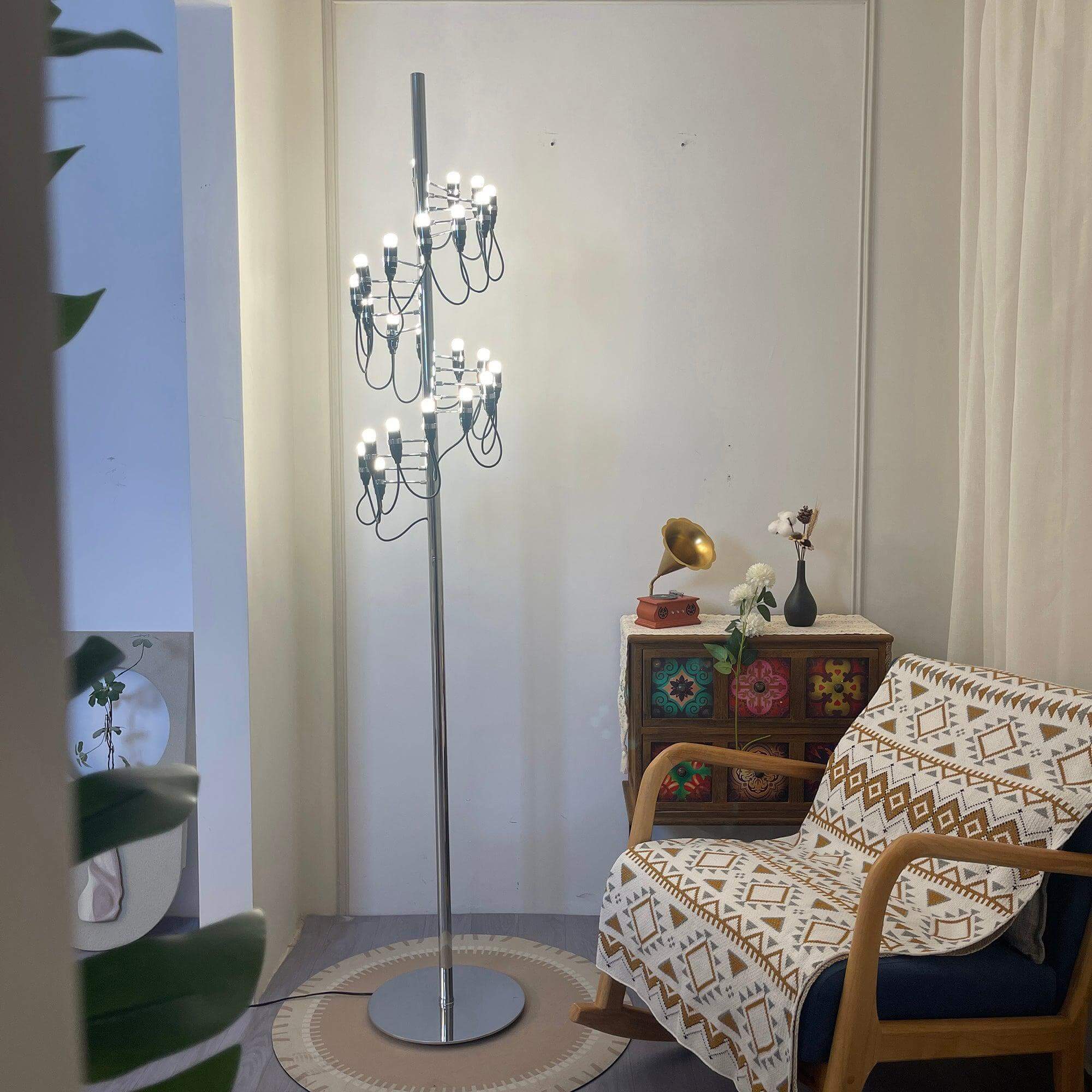 Classic 2097 Floor Lamp