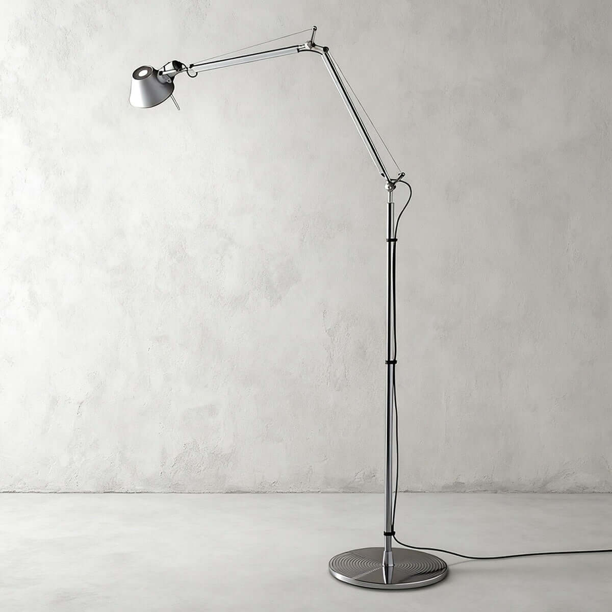 Deleila Floor Lamp