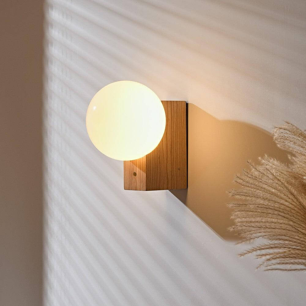 Eveline Wall Light
