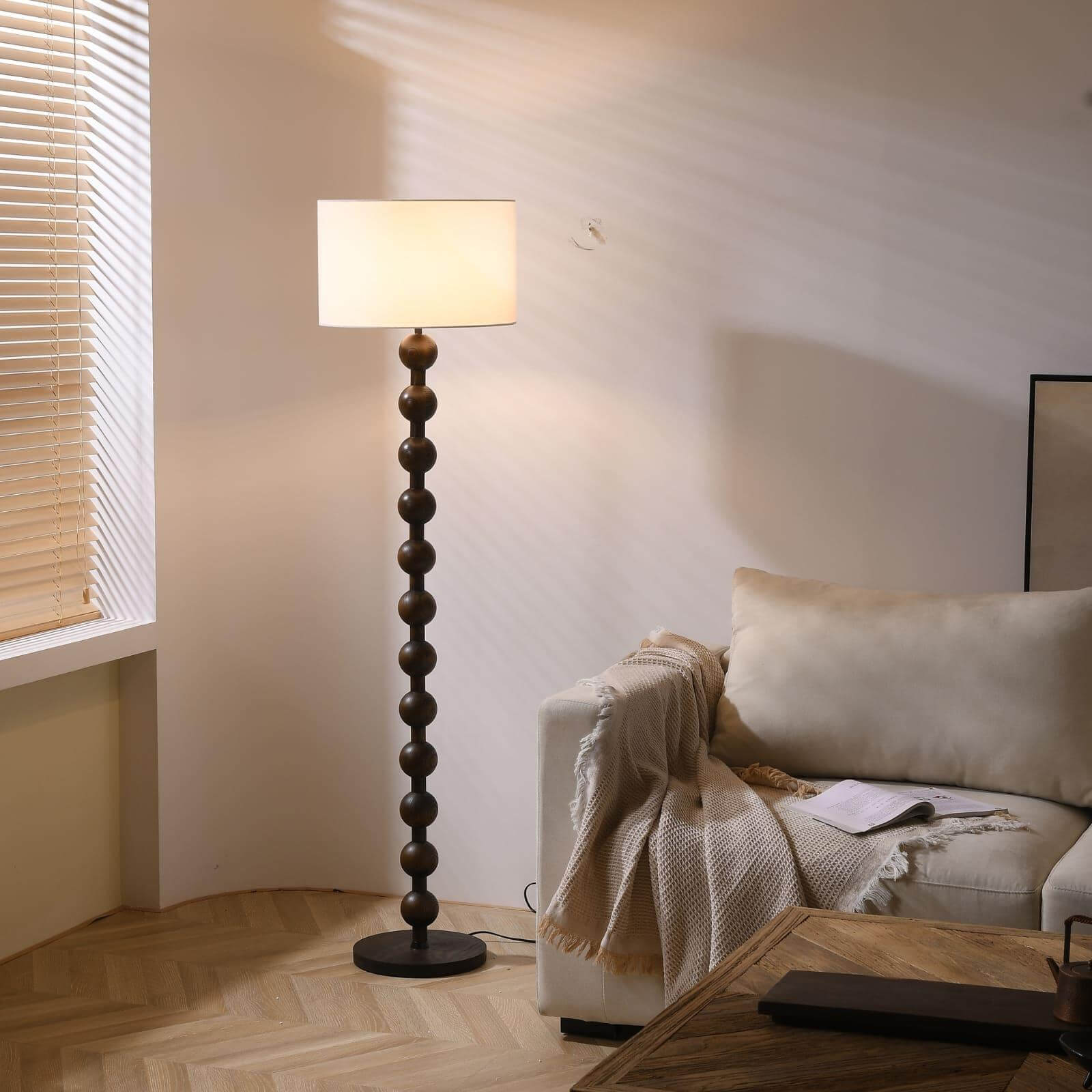 Hugo Barbell Floor Lamp