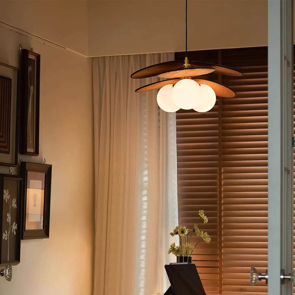 Lunetra Chandelier