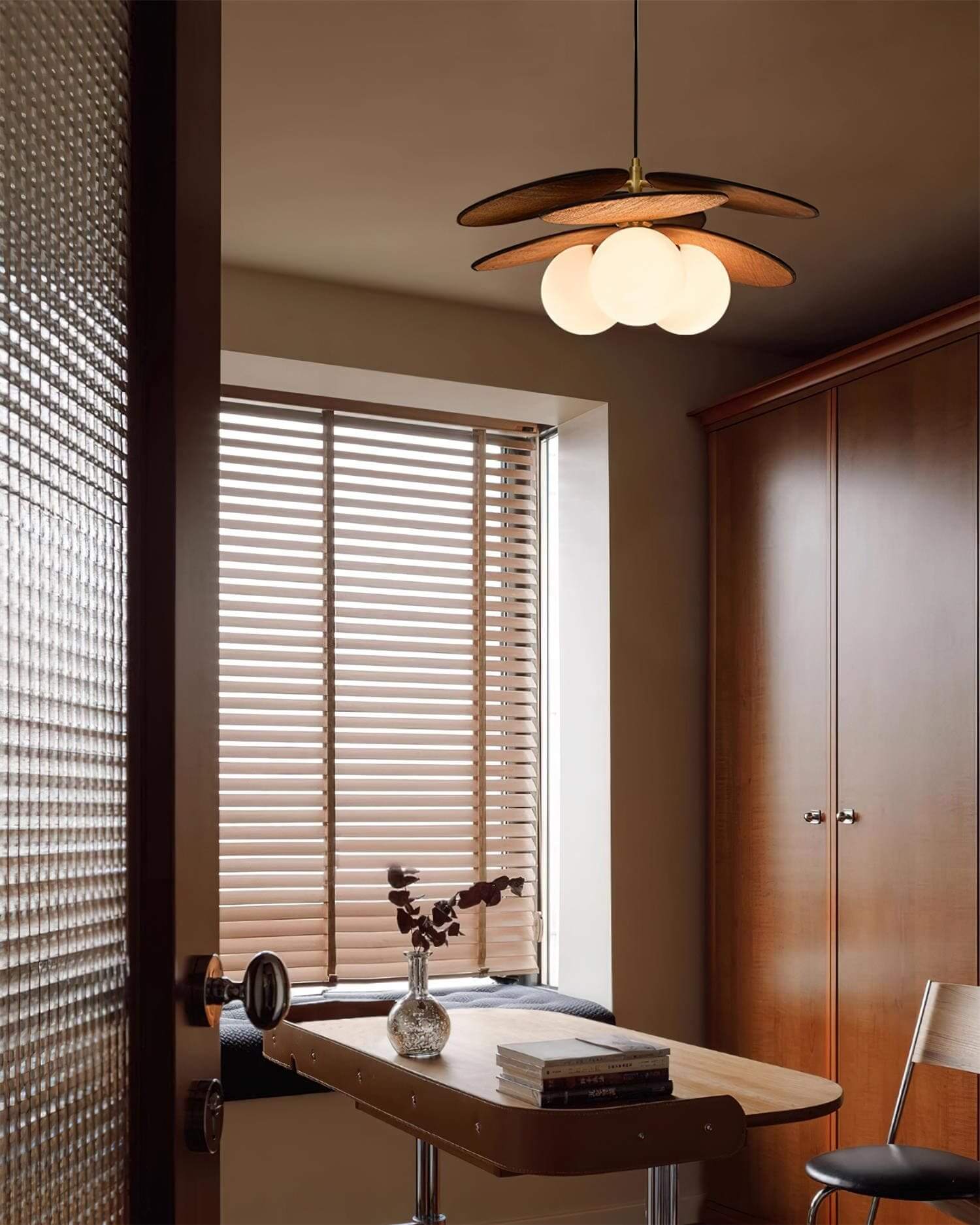 Lunetra Chandelier