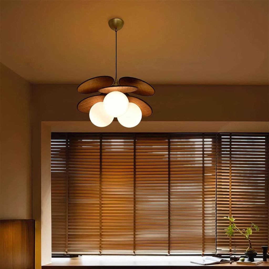 Lunetra Chandelier