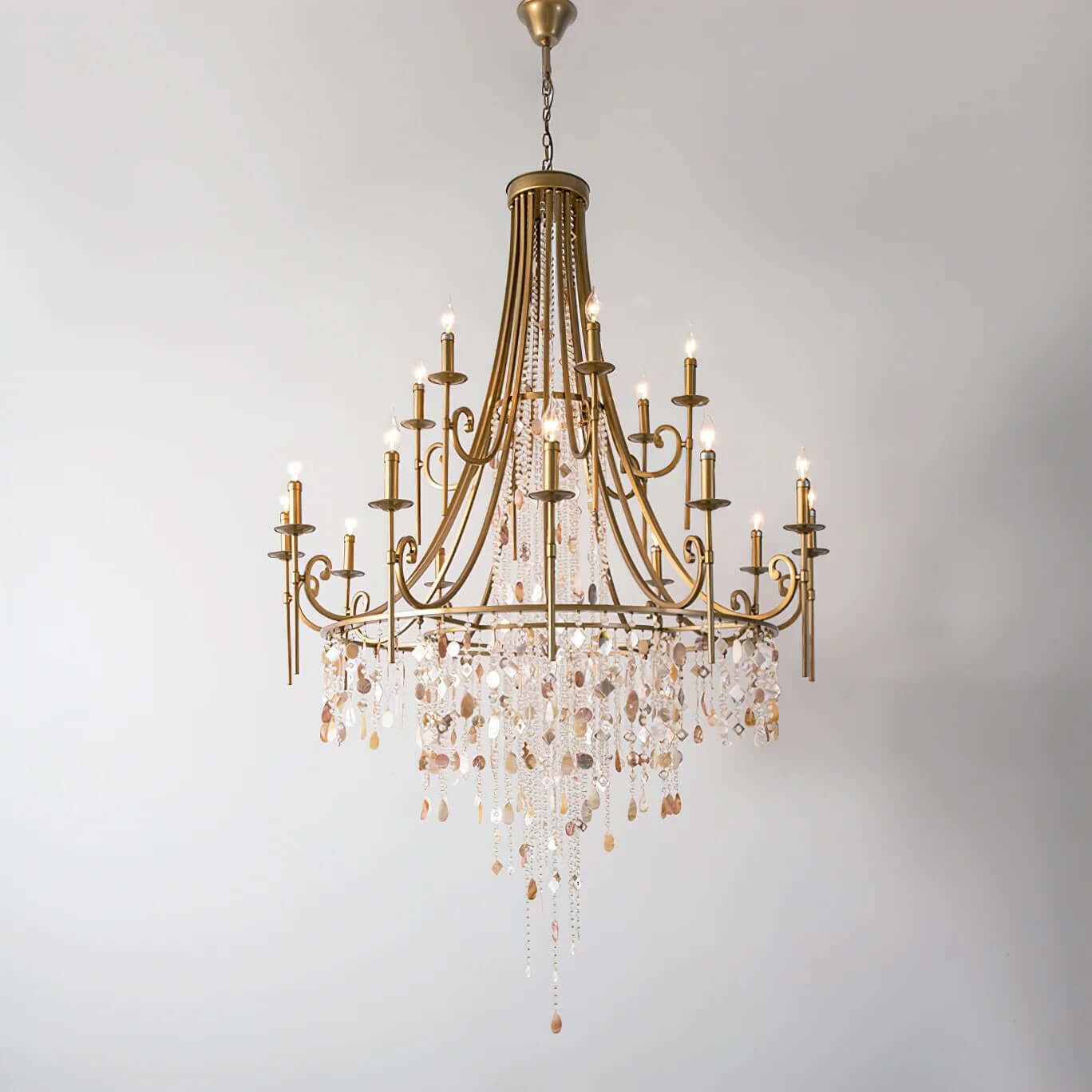 Mavul Chandelier