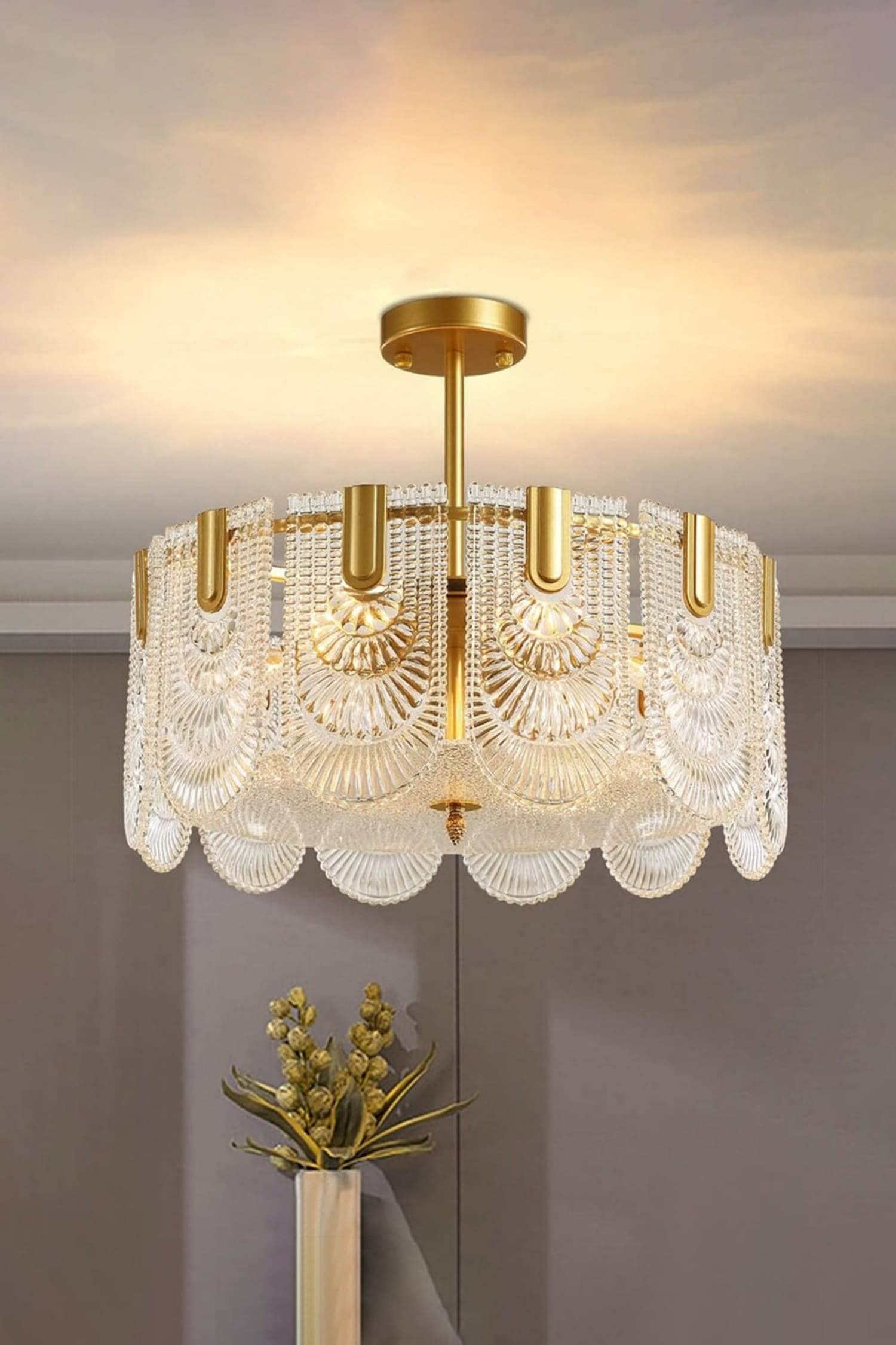 Ravilo Chandelier
