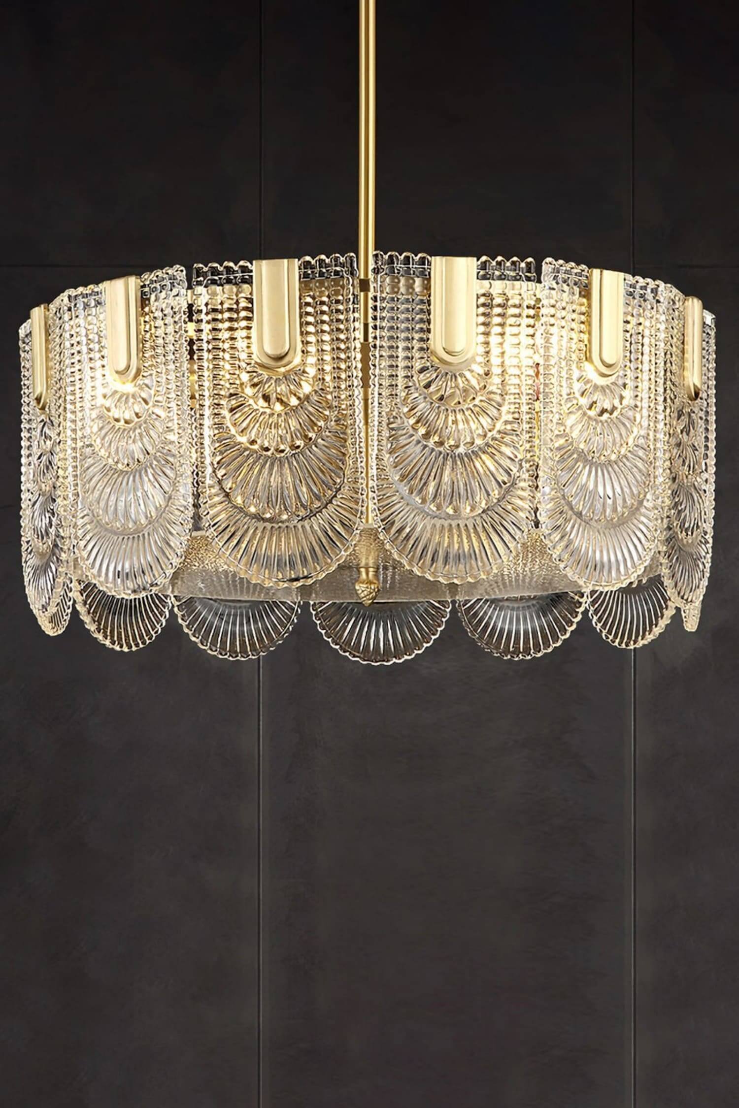 Ravilo Chandelier