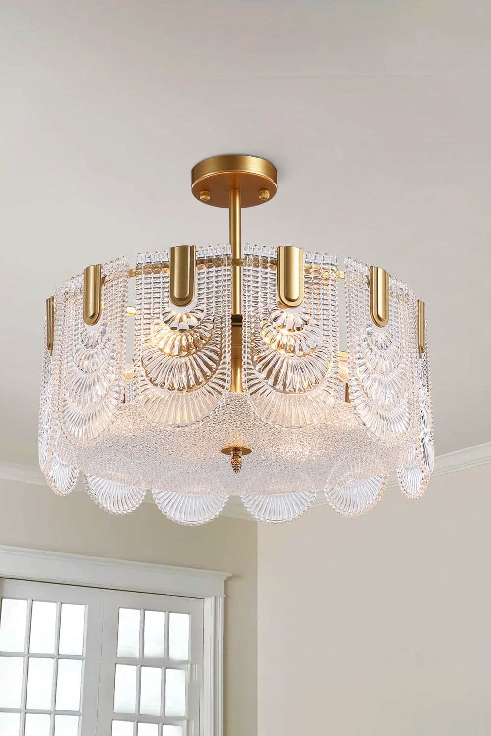 Ravilo Chandelier
