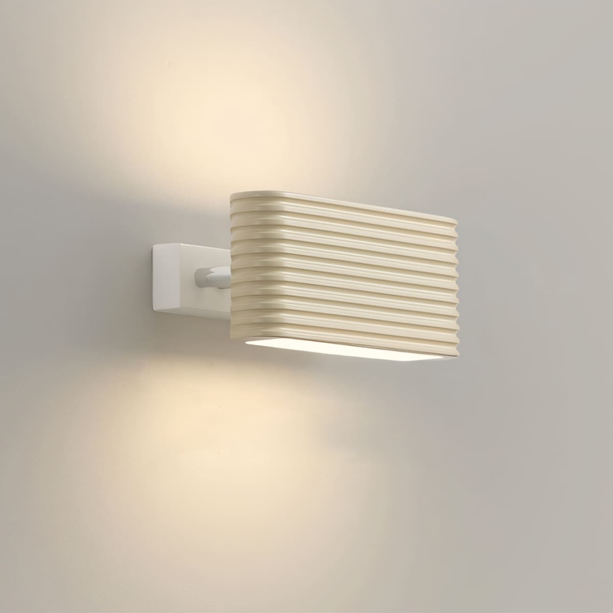 Ocaripo Wall Lamp