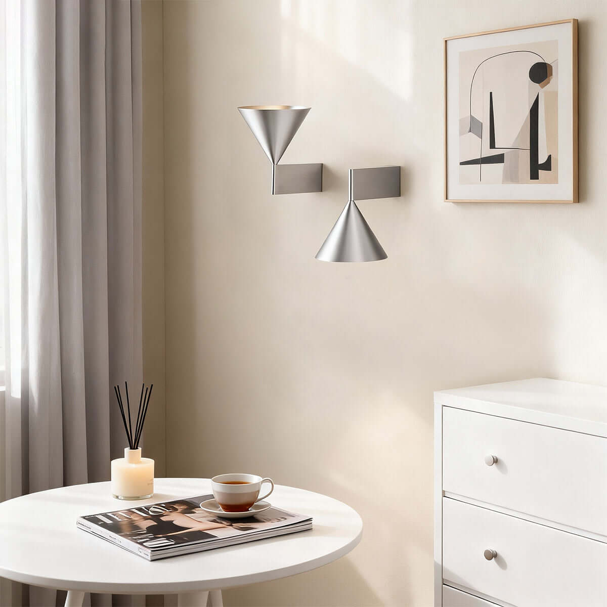 Ozyra Wall Lamp