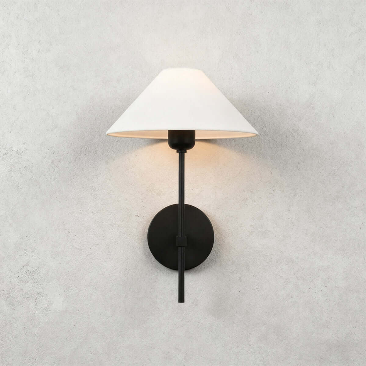 Rovilen Wall Lamp