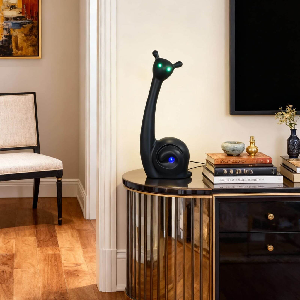 Snuvix Sculpture Table Lamp