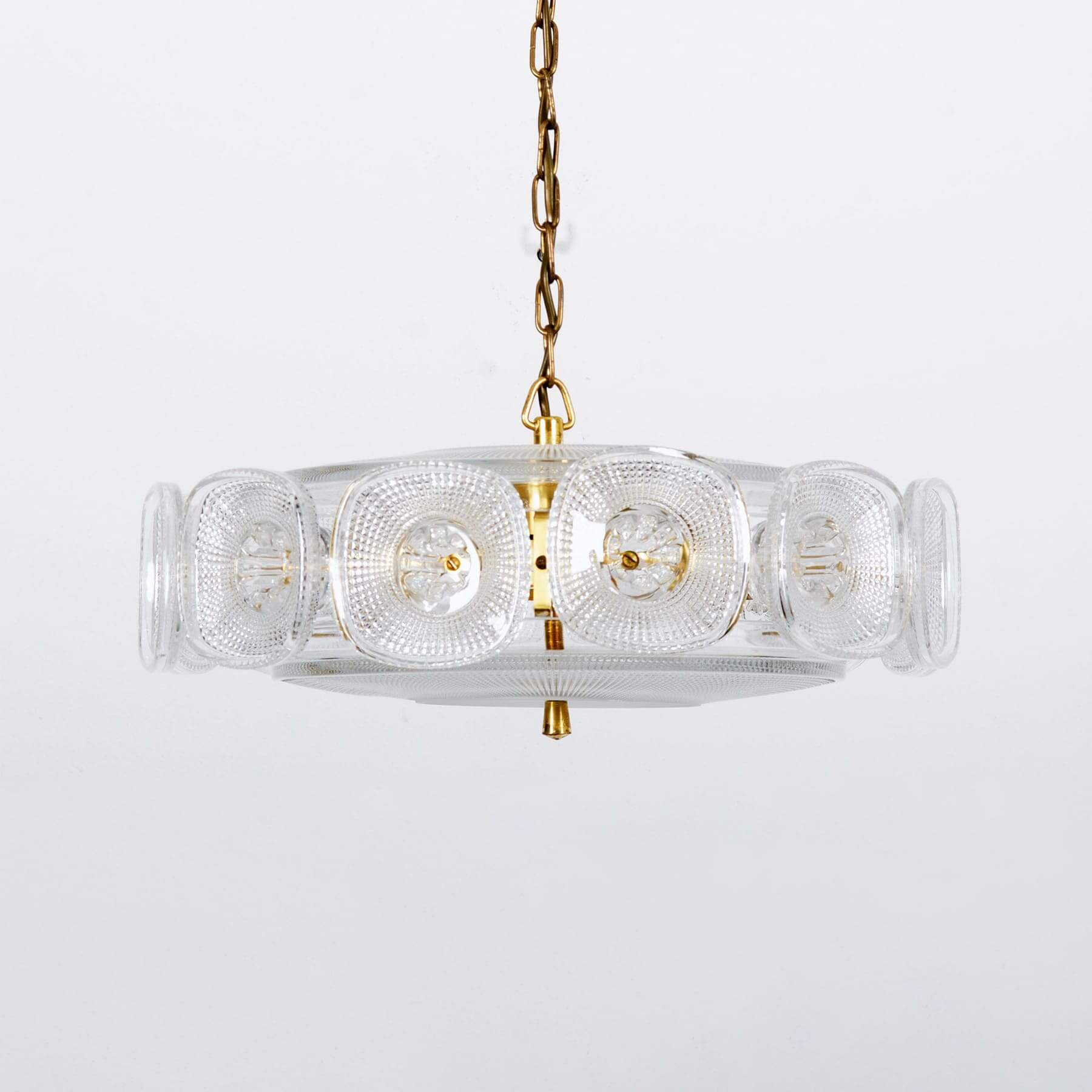 Solvani Chandelier
