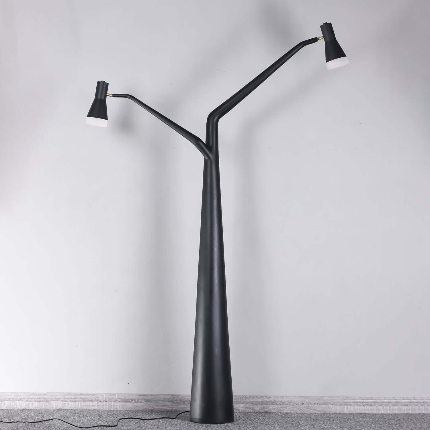Soma Y-Floor Lamp