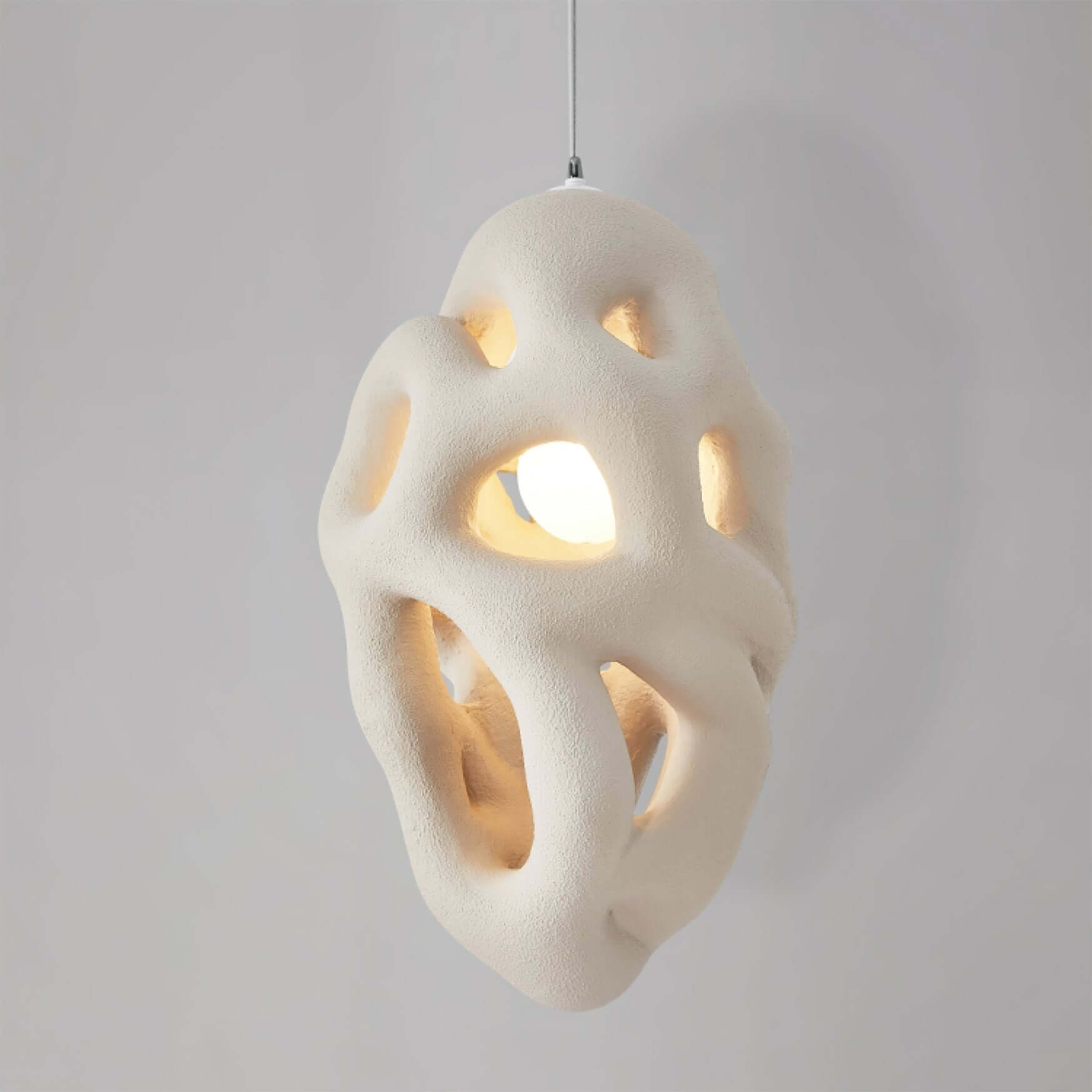 Tavra Resin Pendant Lamp