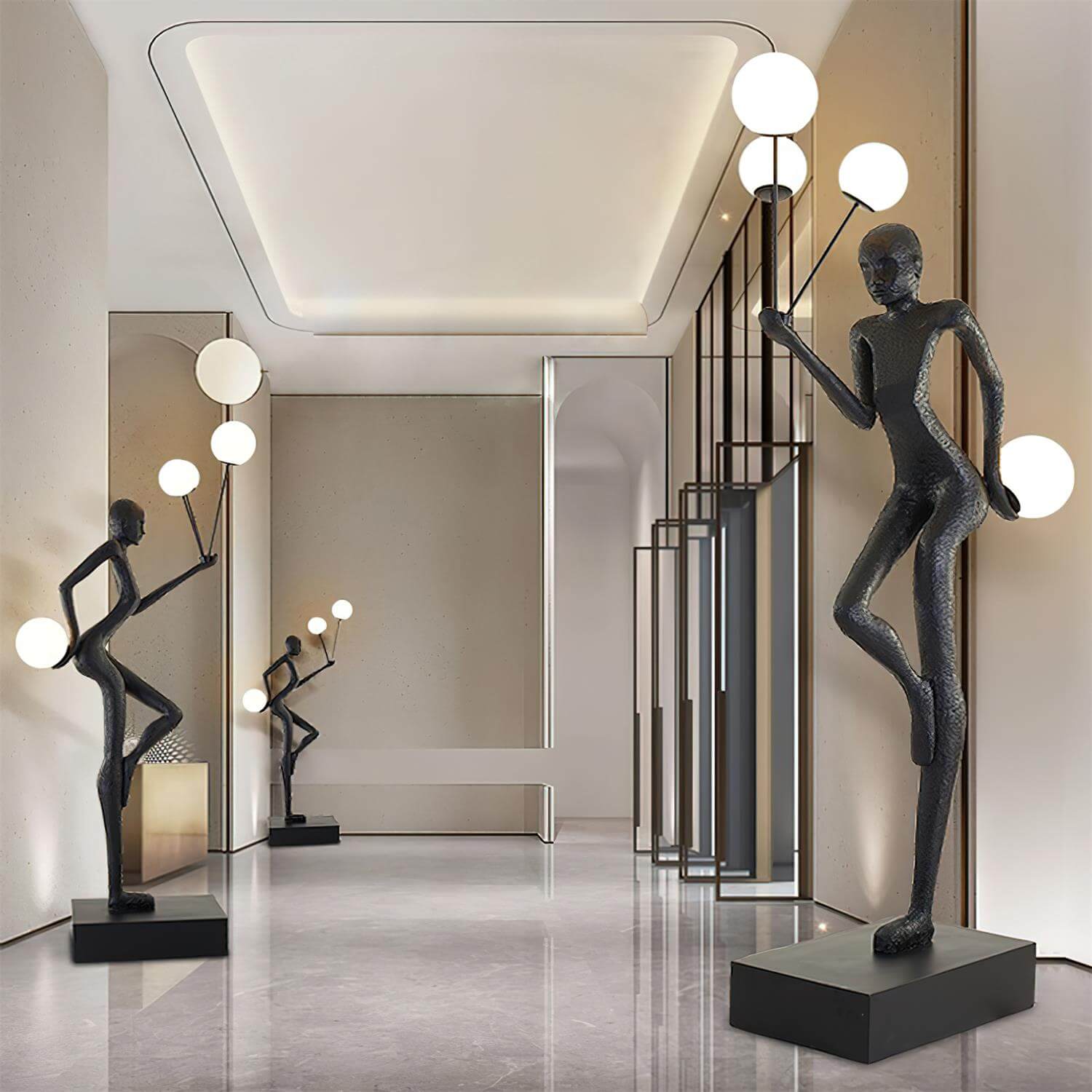 Varnilo Sculptural Floor Lamp