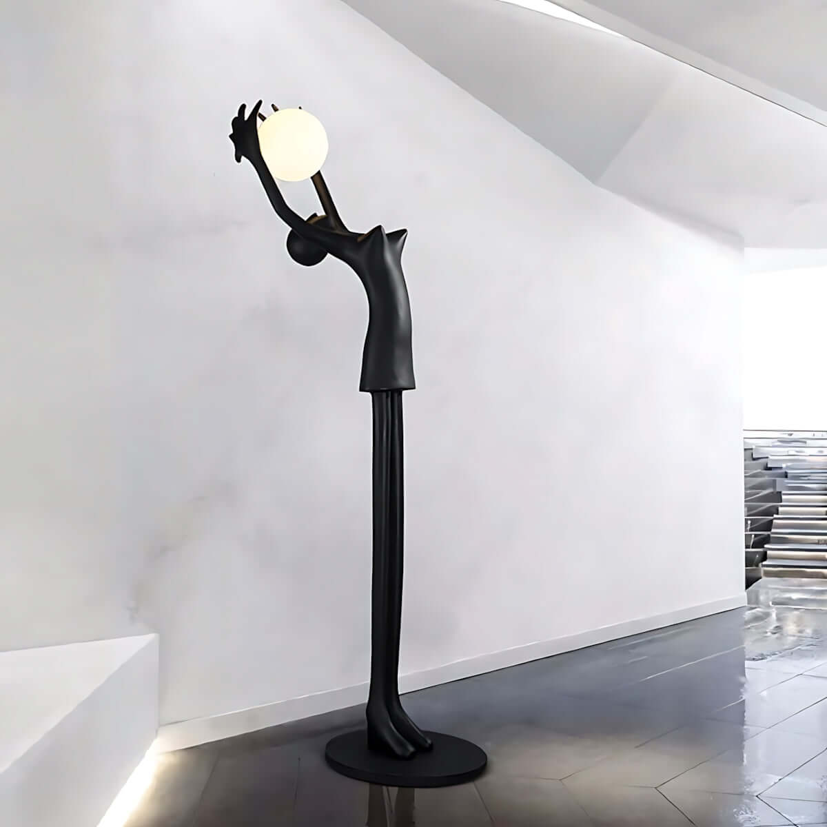Zuneta Sculptural Floor Lamp