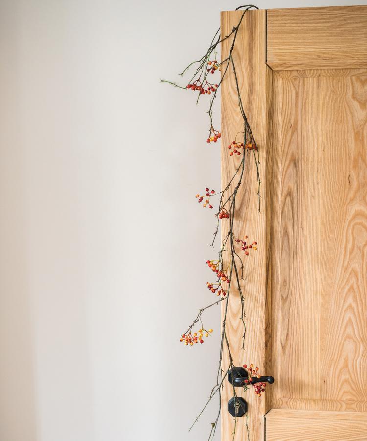 Artificial Vine Orange Faux Berry 39" Long