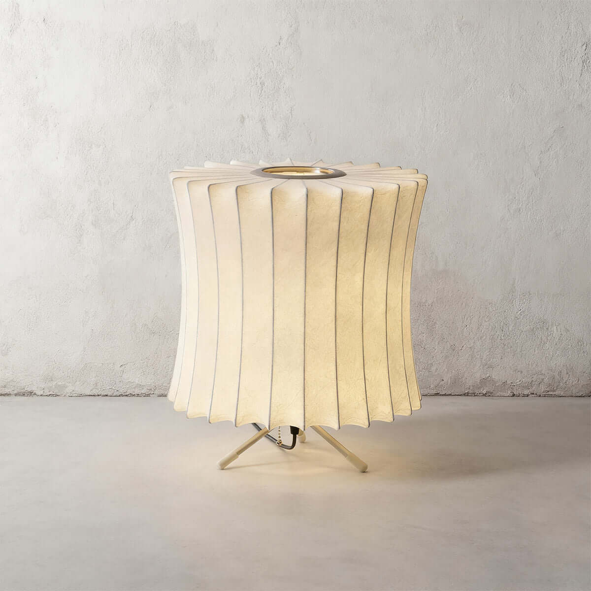 Nelson Tripod Table Lamp