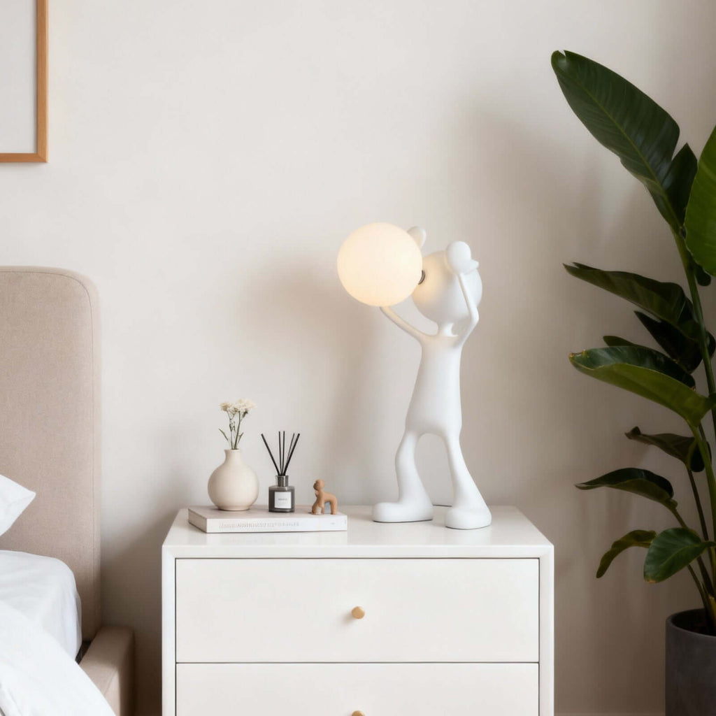 Nuvako Sculpture Table Lamp