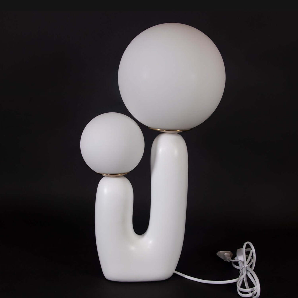 Oo Smooth Table Lamp