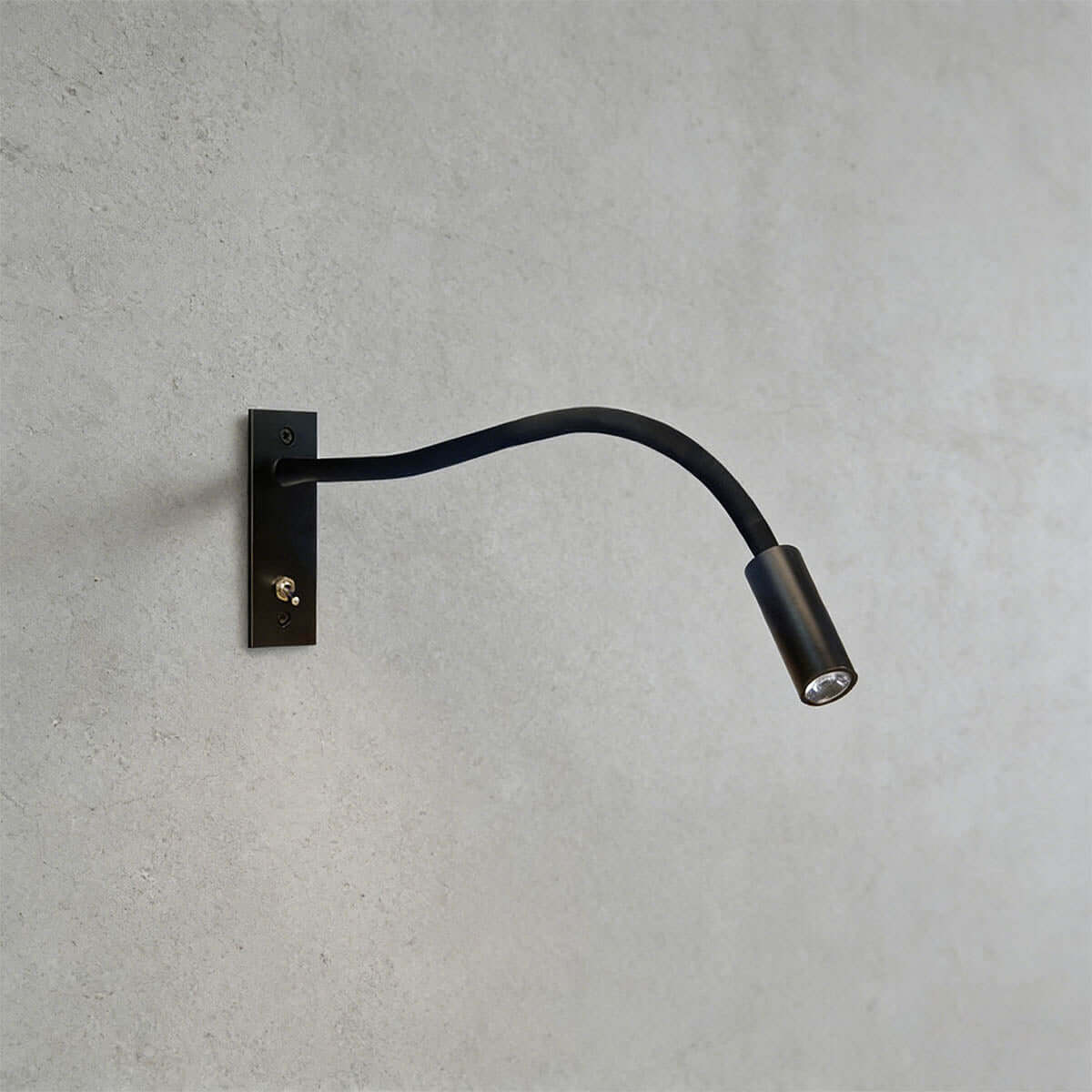 Tynlo Wall Light