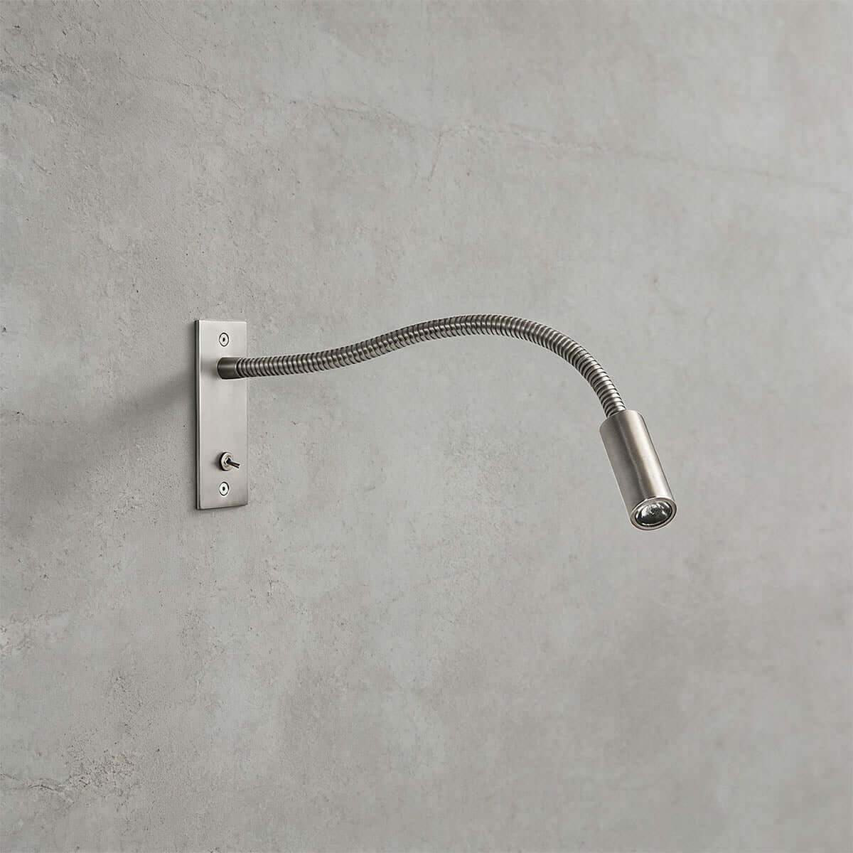 Tynlo Wall Light