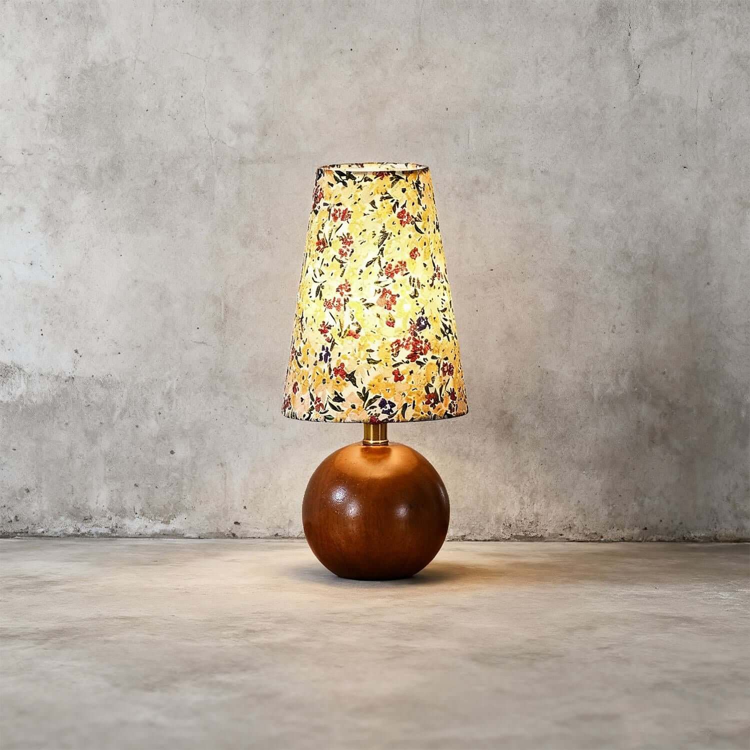 Voremi Table Lamp