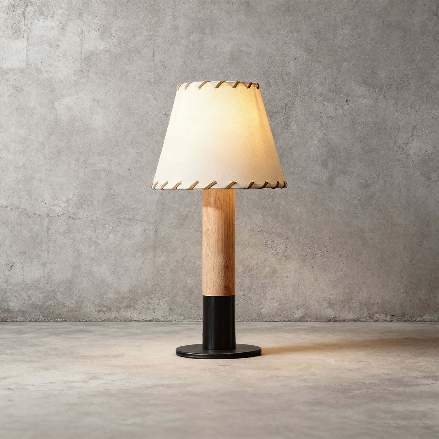 Wenor Table Lamp