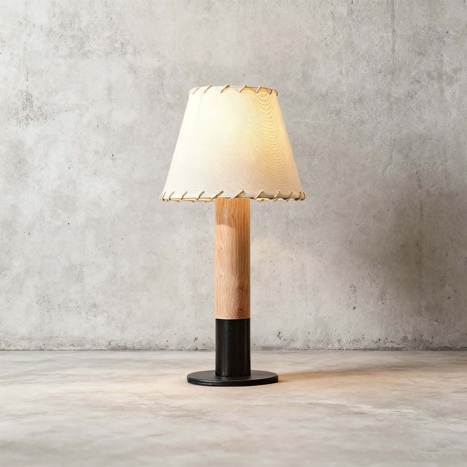 Wenor Table Lamp